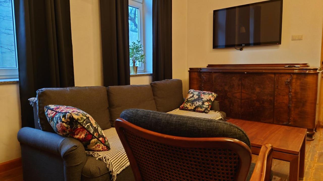 Apartamenty Przy Stonehenge 소스노비크 외부 사진