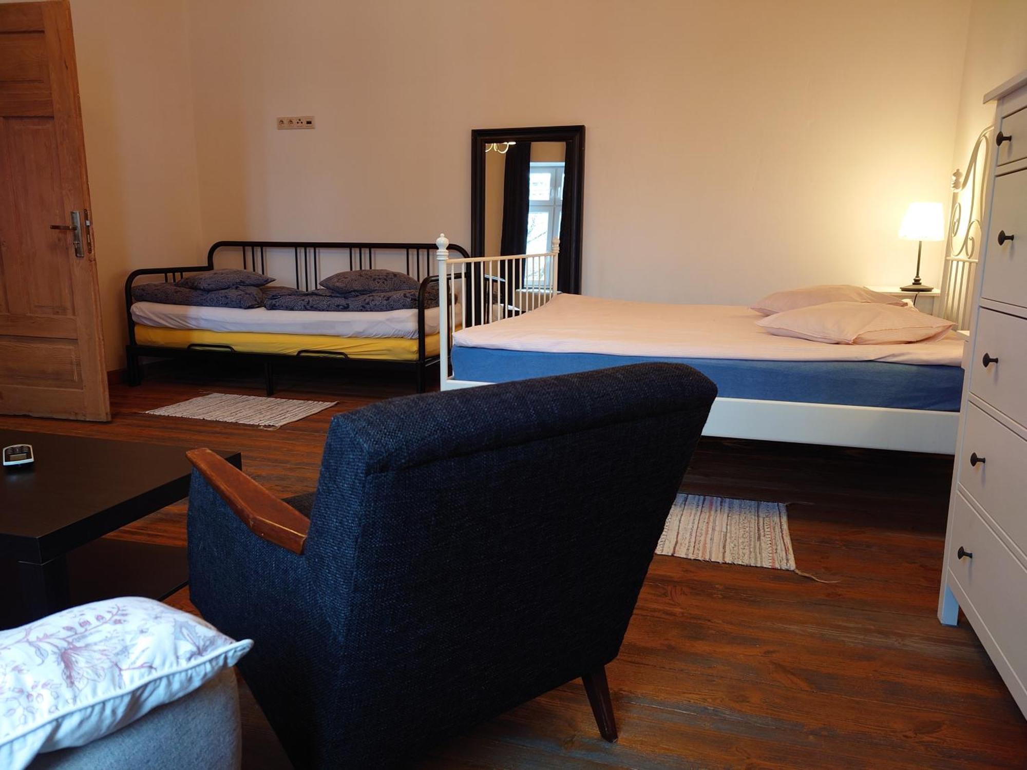 Apartamenty Przy Stonehenge 소스노비크 객실 사진